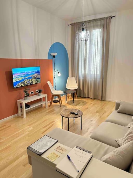 Trilocale Nuovo Via Palazzuolo Apartment ฟลอเรนซ์ ภายนอก รูปภาพ