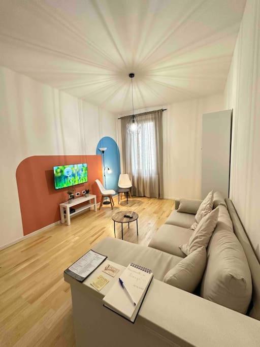Trilocale Nuovo Via Palazzuolo Apartment ฟลอเรนซ์ ภายนอก รูปภาพ